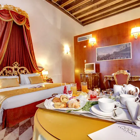 多纳宫酒店 酒店