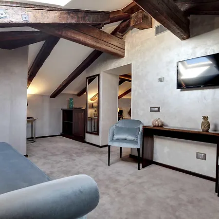 多纳宫酒店 酒店 4*