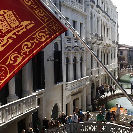 Donà Palace 4* Venise