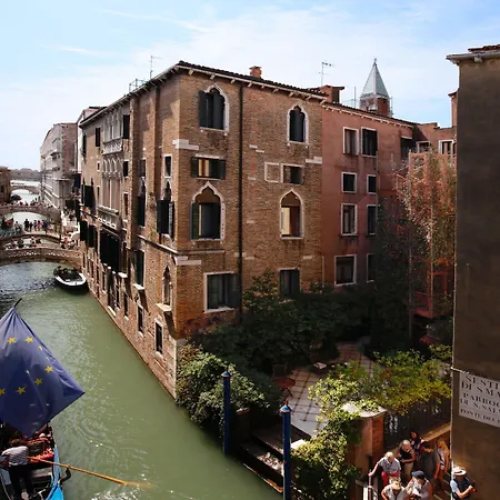 酒店 多纳宫酒店 4*