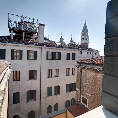 Dona Palace 4* Venedig