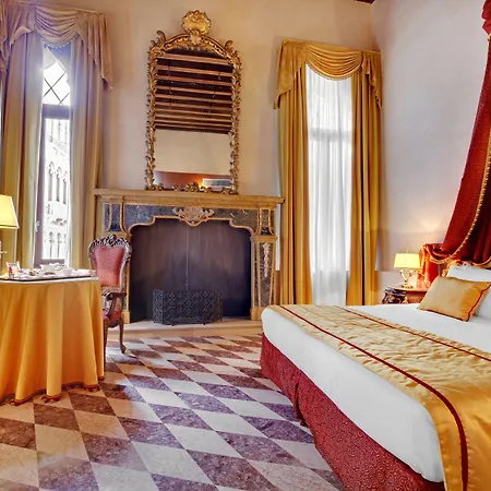 Hotel Donà Palace 4*