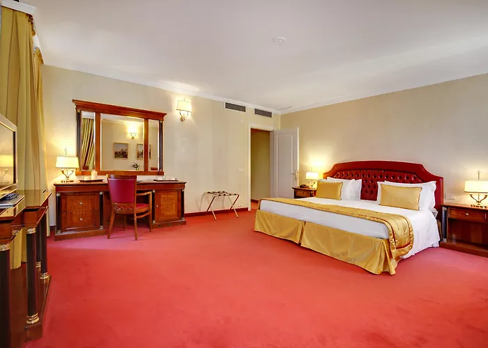 Donà Palace Hotel 4*