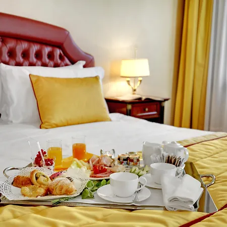 Отель Dona Palace