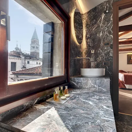 Отель Dona Palace 4*
