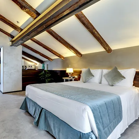 Dona Palace Отель 4*
