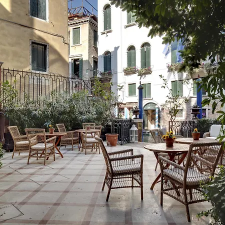 Dona Palace Отель 4*