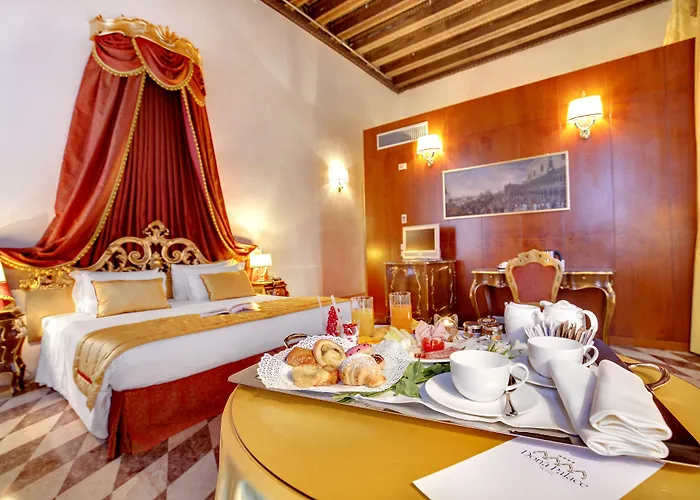 Dona Palace Отель