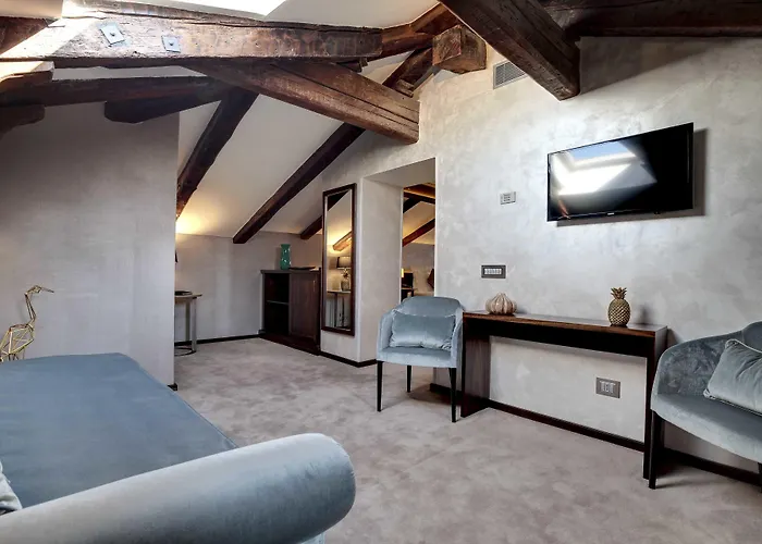 Dona Palace מלון 4*