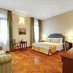 Dona Palace מלון ונציה