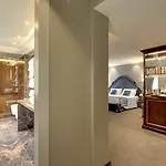 Dona Palace 4* ונציה