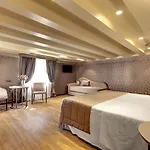 מלון Dona Palace ונציה